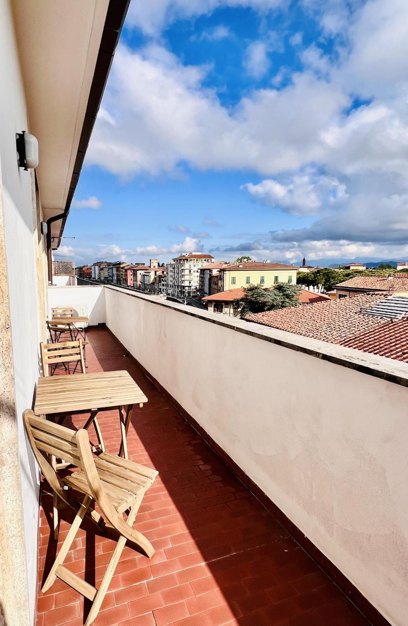 Ferienwohnung Attico Terrazza Vista Panoramica Lungarni Pisani Exterior foto